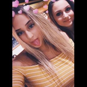 Meet your Posher, Alyssa